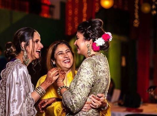 લગ્ન પહેલા અસદ અને અનમના ડેટિંગના સમાચાર વાયરલ થયા હતા. જેને બાદમાં સાનિયા મિર્ઝાએ પુષ્ટિ કરી હતી.