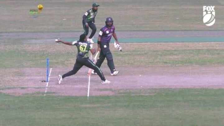 huge wide no ball in bangladesh premier league match fixing accusations after worst no ball wide in history ક્રિકેટ ઈતિહાસમાં આવો નો-બોલ અને વાઈડ-બોલ ક્યારેય નહીં જોયા હોય, બોલરે વાળ્યું ભોપાળું, જુઓ Video