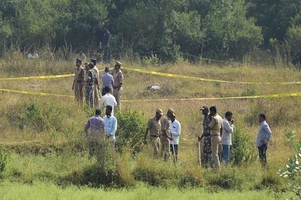hyderabad police claims 2 suspects behind 9 more rape murder હૈદ્રાબાદ રેપ-મર્ડરઃ બે આરોપીએ પહેલા પણ 9 મહિલાઓને દુષ્કર્મ બાદ જીવતી સળગાવી હતી, પોલીસનો દાવો