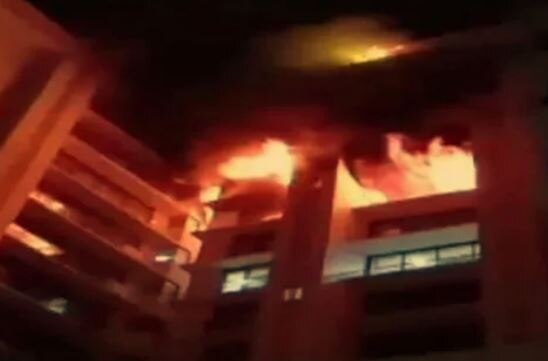 Fire breaks out at Labh Shrivalli building in Vile Parle West Mumbai મુંબઇ: વિલે પાર્લે વિસ્તારમાં રહેણાંક બિલ્ડિંગમાં લાગી આગ