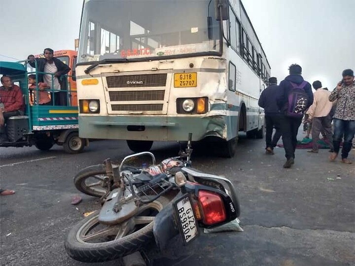 Anand accident between st bus and bike father daughter died આણંદઃ આંકલાવના કંથારિયા પાસે ST બસ અને બાઇક વચ્ચે અકસ્માત, પિતા-પુત્રીના મોત