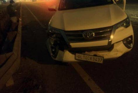 નોંધનીય છે કે સપના ચૌધરી છેલ્લા કેટલાક દિવસથી લગ્ન અને બર્થ-ડે પર પરફોર્મ કરી રહી છે. કેટલાક દિવસો અગાઉ ઉત્તર પ્રદેશના મુરાદાબાદમાં ભાજપના ધારાસભ્યના જન્મદિવસ પર આયોજીત કાર્યક્રમમાં સપના ચૌધરીએ ડાન્સ કર્યો હતો.