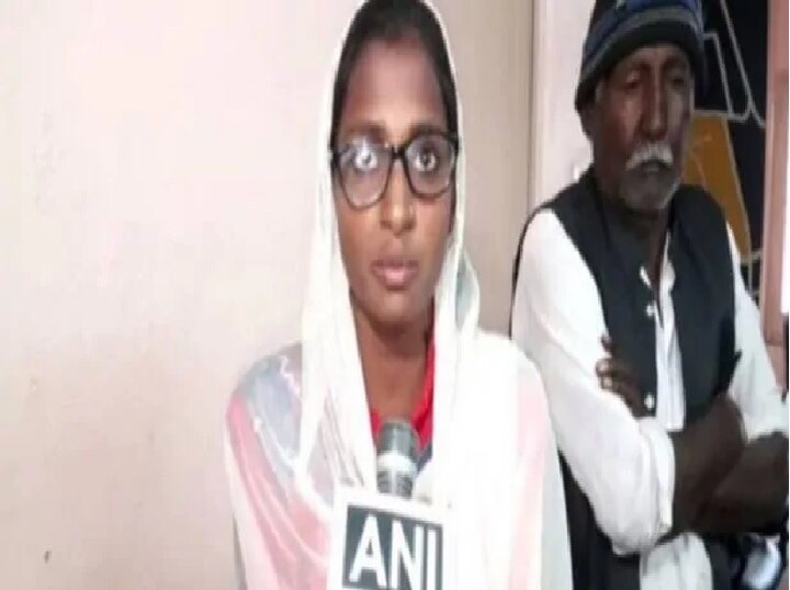 Rajasthan: Pak Hindu refugee denied clearance to appear in Class 12th exams રાજસ્થાનઃ પાકિસ્તાનની હિન્દુ શરણાર્થી છોકરીને ન મળી પરીક્ષા આપવાની મંજૂરી, જાણો વિગત