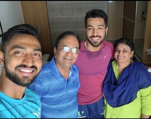 hardik pandya father said that the engagement with natasa stankovic took them by surprise હાર્દિક પંડ્યાના પરિવારને પણ નહોતી સગાઈની જાણ, પિતાએ કહ્યું- નતાશા સારી છોકરી છે પરંતુ.....