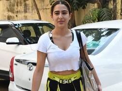 જીમની બહાર અજાણ્યા વ્યક્તિએ સારા અલી ખાનનો હાથ પકડ્યો પછી......? જુઓ વીડિયો