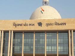 CAAના સમર્થનમાં વિધાનસભામાં પ્રસ્તાવ પાસ કરનાર દેશનું પ્રથમ રાજ્ય બન્યું ગુજરાત