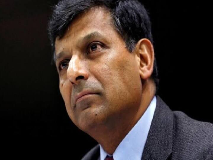 raghuram rajan came in support of deepika padukone over jnu violence દીપિકાના સમર્થનમાં આવ્યા પૂર્વ RBI ગવર્નર રઘુરામ રાજન, કહ્યું- ફિલ્મને જોખમમાં મુકીને હિંસા વિરુદ્ધ ઊભા રહેવું પ્રેરણાદાયક