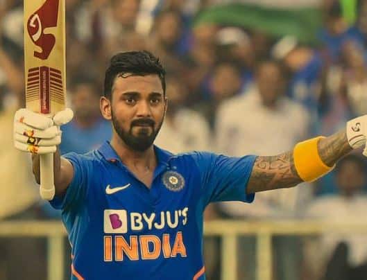 લોકેશ રાહુલે વનડે ક્રિકેટમાં સૌથી ઝડપી 1000 રન પૂરા કર્યા, ધોનીને છોડ્યો પાછળ KL Rahul becomes fourth fastest Indian to reach 1000 runs in ODIs લોકેશ રાહુલે વનડે ક્રિકેટમાં સૌથી ઝડપી 1000 રન પૂરા કર્યા, ધોનીને છોડ્યો પાછળ