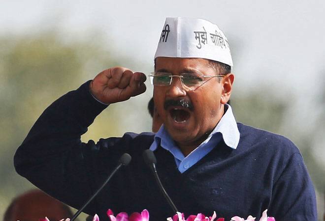 દિલ્હી ચૂંટણીઃ કોંગ્રેસ-BJPની બીજી યાદી જાહેર, કેજરીવાલ સામે સુનિલ યાદવ અને રોમેશ સભરવાલ મેદાનમાં delhi election 2020 second list of bjp and contest દિલ્હી ચૂંટણીઃ કોંગ્રેસ-BJPની બીજી યાદી જાહેર, કેજરીવાલ સામે સુનિલ યાદવ અને રોમેશ સભરવાલ મેદાનમાં