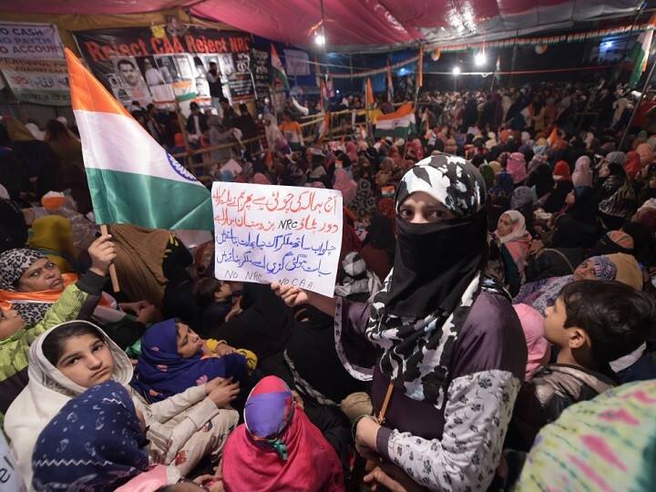 delhi elections 2020: BJP attacks on kejriwal and congress દિલ્હીમાં CAA પર રાજકારણ ગરમાયુ, BJPએ કહ્યું કેજરીવાલ અને કોંગ્રેસ પ્રદર્શન માટે ઉકસાવી રહ્યાં છે લોકોને