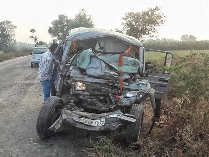 10 killed as dumper collides with SUV Car in Maharashtra જલગાંવમાં ટ્રક-જીપ વચ્ચે અકસ્માતમાં એક જ પરિવારના 7 લોકો સહિત 10નાં મોત