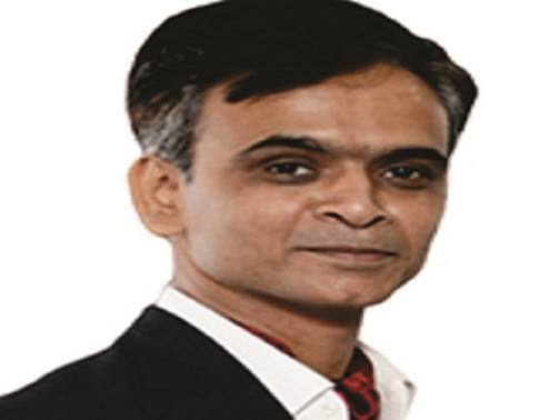 બિલાઈન બ્રોકિંગના ડિરેક્ટર  વનેશ પંચાલે જણાવ્યું હતું કે, બજાર માટે બજેટ સારું છે કે ખરાબ એના કરતાં હું એમ કહીશ કે માર્કેટની અપેક્ષાઓ એટલી બધી હતી કે બજેટ બાદ તેમના માટે નિરાશ થવું સહજ હતું. મેં બજેટ અગાઉ મારા ગ્રાહકોને સ્પષ્ટપણે આમ જણાવ્યું હતું. બજેટમાં કેટલાક સારા સુધારાઓમાં ઈન્શ્યોરન્સ પ્રોટેક્શન, ડિજીટલ પેનિટ્રેશન અફોર્ડેબલ હાઉસિંગ અને આયુષ્યમાન ભારત જેવી યોજનાઓનો સમાવેશ થાય છે. મધ્યમવર્ગને વ્યક્તિગત આવકવેરામાં એક નવો વિકલ્પ પોઝીટીવ બાબત છે. ડિવિડન્ડ ડિસ્ટ્રીબ્યુશન ટેક્સ(ડીડીટી) હવેથી ડિવિડન્ડ મેળવનારે ચૂકવવાનો રહેશે. જે રોકાણકારો પર કર ભારણ વધારશે. જોકે સોવરિન વેલ્થ ફંડ્સને ઈન્ફ્રા પ્રોજેક્ટ્સમાં રોકાણ પર ૧૦૦ ટકા ટેક્સ રાહત, કો-ઓપ. સોસાયટીઝ પર ટેક્સ ઘટાડીને ૨૨ ટકા કરવા જેવા પગલાઓ સૂચવે છે કે સરકાર રોજગારી સર્જન પર ફોકસ કરી રહી છે. સમગ્રતયા જોઈએ તો બજેટ કોઈ ઈનોવેટિવ જોગવાઈ નથી ધરાવતું પરંતુ તેમાં કોઈ મોટી નેગેટિવ બાબત પણ નથી. હું ૧૦માંથી ૬ પોઈન્ટ આપીશ. 