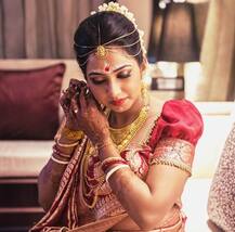 PHOTOS: બોલિવૂડની સ્ટાર સિંગરે લગ્નના 5 વર્ષ બાદ પ્રથમ વખત શેર કરી લગ્નની તસવીરો