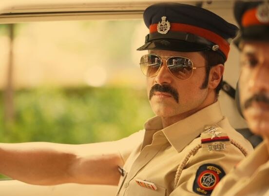 Emraan hashmi cop look released from film mumbai saga ફિલ્મ 'મુંબઈ સાગા'માં ગેંગસ્ટર જોન બાદ ઈમરાન હાશમીનો ફર્સ્ટ લુક રિલીઝ