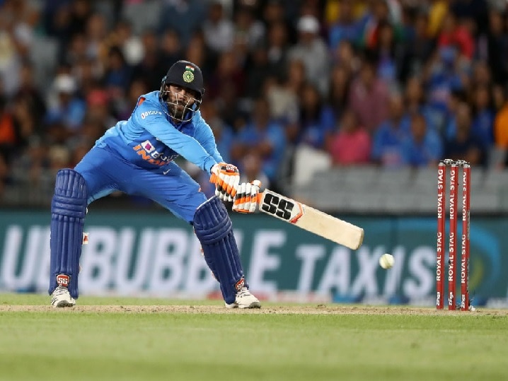 India vs New Zealand Ravindra Jadeja becomes fist indian batsman to hit most fifties batting at no 7 INDvNZ: રવિન્દ્ર જાડેજાએ તોડ્યો ધોનીનો મોટો રેકોર્ડ, જાણો વિગત