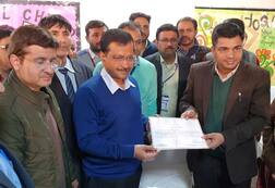 Delhi Election Results: આ 5 કારણોથી કેજરીવાલે દિલ્હીમાં જીતની લગાવી હેટ્રિક, જાણો વિગત