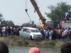 બારડોલી: કાર કેનાલમાં ખાબકતાં ભાઈ-બહેન અને પિતા તણાયા, પુત્ર-પુત્રીનું મોત થતાં પરિવારમાં માતમ