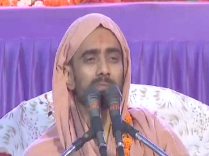 Bhuj: Swami made controversial remarks about women's menstruation ભુજ: સ્વામિનારાયણના સ્વામીએ મહિલાના માસિક ધર્મને લઈને વિવાદિત ટિપ્પણી કરી