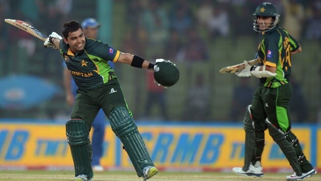 Pakistani batman umar akmal trolled after his tweet પાકિસ્તાનના આ ખેલાડીએ લખવામાં માર્યો મોટો લોચો, લખ્યું Mother from another brother ને થઈ ગયો ટ્રોલ