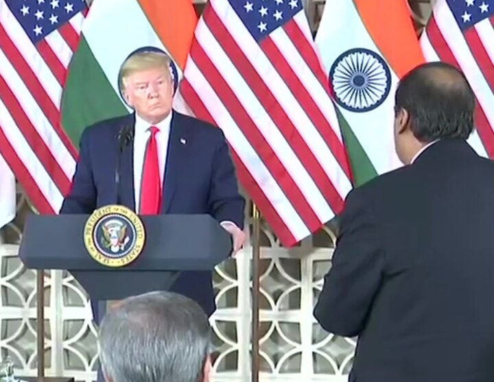 Namaste Trump US President Donald J Trump interacting with business leaders in Delhi અંબાણી સહિતના CEOs સાથે ટ્રમ્પે કરી મુલાકાત; અમેરિકામાં રોકાણ કરવાની કરી અપીલ, ચૂંટણી જીતીશ તો શેરબજાર દોડશે
