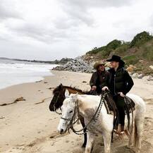 પ્રિયંકા અને નિક જોનાસે કેલિફોર્નિયાના જંગલમાં કરી ઘોડેસવારી, તસવીરો વાયરલ