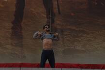 Baaghi 3 ના પ્રમોશનમાં આ અંદાજમાં પહોંચ્યો ટાઈગર શ્રોફ, ફેન્સના કહેવા પર બતાવ્યા સિક્સ પેક એબ્સ