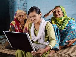 Women's Day 2020: 8 માર્ચે કેમ ઉજવવામાં આવે છે આંતરરાષ્ટ્રીય મહિલા દિવસ ? જાણો વિગતે