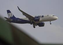 GoAirએ તમામ આંતરરાષ્ટ્રીય ઉડાન કરી રદ્દ, COVID-19 બાદ એરલાઇન્સની સ્વચ્છતા માટે ઉડ્ડયન મંત્રીએ કર્યુ સન્માન