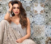 Coronavirus: TMC સાંસદ અને એક્ટ્રેસ મિમિ ચક્રવર્તી ઈંગ્લેન્ડથી પરત ફરી, લીધો આ મોટો નિર્ણય, માતા-પિતાને કરી ખાસ વિનંતી