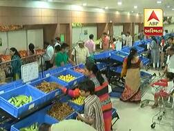 સુરતમાં એવું તો શું થયું કે લોકોએ શાકભાજી ખરીદવા કરી પડાપડી? જાણો વિગત