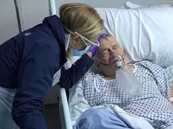 Coronavirus Effect: કોરોના વાયરસે જાણીતી અભિનેત્રીના પિતાનો લીધો જીવ, તેણે શેર કરી અંતિમ તસવીર