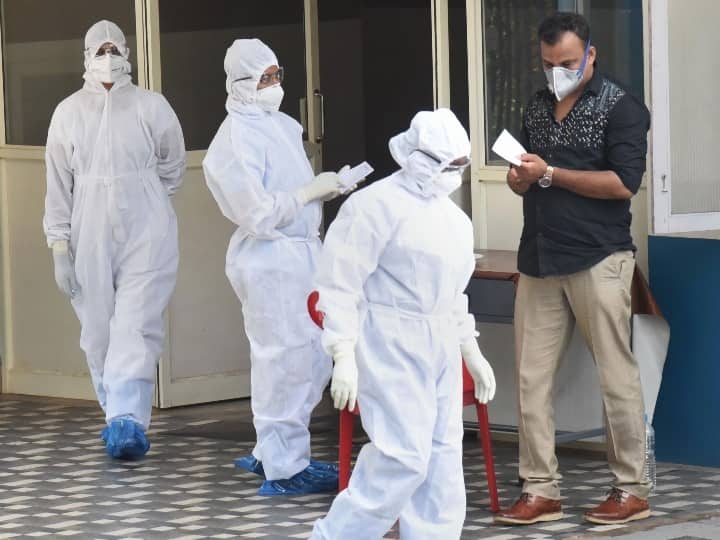 cigarette smokers are at greater risk of coronavirus સિગરેટ પીનારા લોકોને કોરોના વાયરસથી વધારે જોખમ, સરકારે આપી આ જાણકારી