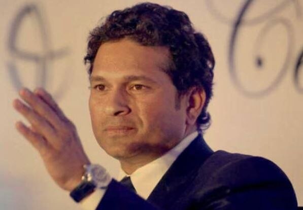 COVID-19: Sachin Tendulkar Will Not Celebrate 47th B'day માસ્ટર બ્લાસ્ટર સચિન તેંદુલકર નહીં મનાવે પોતાનો 47મો જન્મદિવસ, 24 એપ્રિલે છે બર્થડે