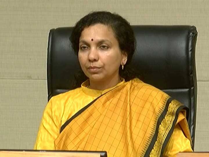 Next five days more impotent for Gujarat, say Jayanti Ravi કોરોના મુદ્દે ગુજરાત સરકારે લોકોને આપી બહુ મોટી ચેતવણી, ગુજરાત માટે કેટલા દિવસ છે આકરી કસોટીના ?