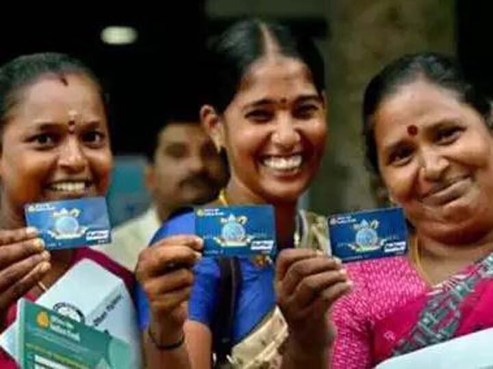 Centre credits 500 rupees each to over 4.07 crore women Jan Dhan account holders 4.07 કરોડ મહિલાઓના જનધન એકાઉન્ટમાં કેન્દ્ર સરકારે જમા કરાવ્યા 30 હજાર કરોડ રૂપિયા