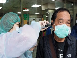 Coronavirus: US death toll passes 20000 and five lakh confirmed corona cases કોરોનાથી દુનિયામાં સૌથી વધુ અમેરિકામાં 20 હજારનાં મોત, સંક્રમિતોની સંખ્યા જાણીને ઉડી જશે તમારા હોશ