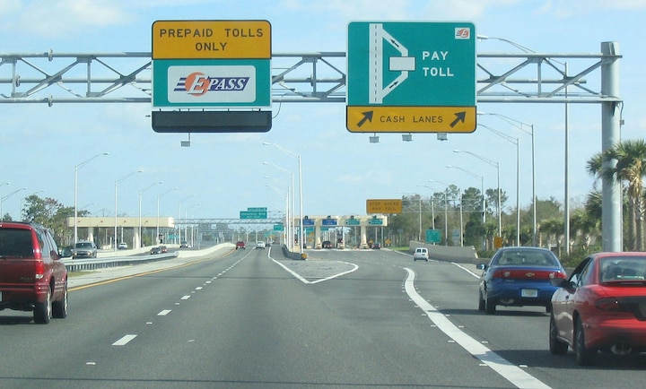 toll tax collection to be start on national highways from 20th april Lockdown 2.0: નેશનલ હાઈવે પર 20 એપ્રિલથી ફરી વસૂલવામાં આવશે ટોલ ટેક્સ, કેન્દ્ર સરકારે આપી મંજૂરી