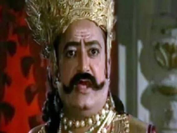 'રામાયણ'ના 'રાવણ'નો મોટો ખુલાસો, સીરિયલના શૂટિંગ પહેલા અહીં વારંવાર માંગતા હતા માફી 'રામાયણ'ના 'રાવણ'નો મોટો ખુલાસો, સીરિયલના શૂટિંગ પહેલા અહીં વારંવાર માંગતા હતા માફી