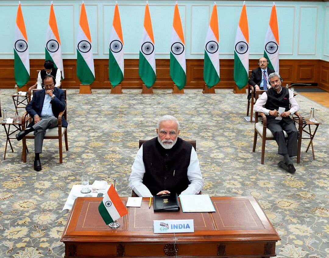 once again PM Modi video conference meeting with all state cm મુખ્યમંત્રીઓ સાથે બેઠકમાં PM મોદીએ કહ્યું- સામૂહિક પ્રયાસોની જોવા મળી અસર, લોકડાઉનથી થયો લાભ