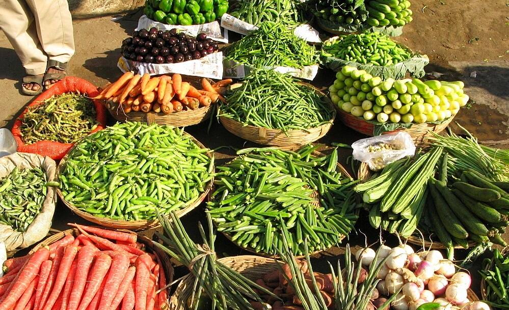21 Vegetable vendor tests Corona positive in hatkeshwar of ahmedabad અમદાવાદના આ વિસ્તારમાં એક સાથે 21 શાકભાજીવાળા ફેરિયાઓનો કોરોના રિપોર્ટ પોઝિટિવ, લોકોમાં ફફડાટ