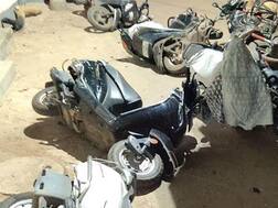 મોડી રાત્રે રાજકોટના જંગલેશ્વર વિસ્તારમાં ટોળાંએ પોલીસની ગાડીઓ પર કર્યો પથ્થરમારો, ટોળાંને કાબૂમાં લેવા ટિયર ગેસ છોડ્યા