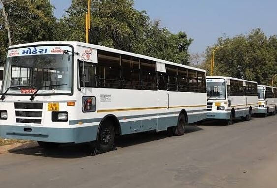 ST buses will start from tomorrow from 8 am to 6 pm in 5 zones in gujarat રાજયમાં આવતીકાલથી 5 ઝોનમાં સવારે 8થી સાંજના 6 વાગ્યા સુધી એસટી બસ શરૂ થશે