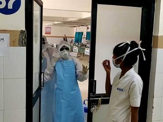 ઉત્તર ગુજરાતના આ જિલ્લામાં એકસામટા કોરોનાના 11 કેસ આવતાં હાહાકાર, જાણો વિગત ઉત્તર ગુજરાતના આ જિલ્લામાં એકસામટા કોરોનાના 11 કેસ આવતાં હાહાકાર, જાણો વિગત