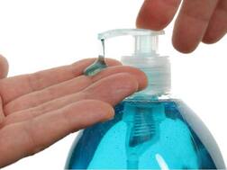 સુરતમાં દુકાનમાંથી હજારોના સાબુ-હેન્ડ વોશ ચોરાઈ ગયા, જાણો વિગત