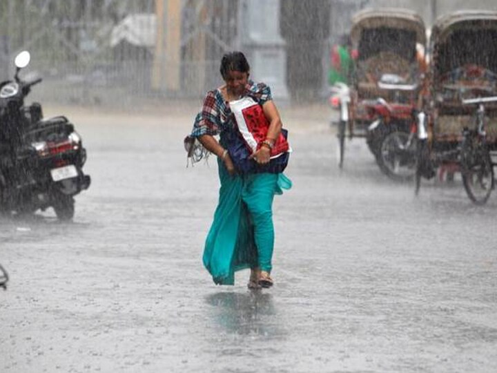 Heavy rain started in South Gujarat on today દક્ષિણ ગુજરાતના કયા-કયા વિસ્તારમાં ભારે પવન સાથે ખાબક્યો વરસાદ ? હવામાન વિભાગે શું કરી આગાહી?