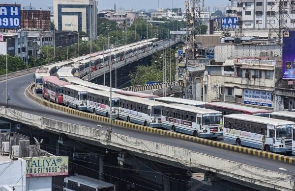 રાજકોટમાં કન્ટેનમેન્ટ ઝોન અંગે મોટો નિર્ણય, ક્યા મોટા વિસ્તારને કન્ટેનમેન્ટ ઝોનમાંથી બહાર મૂકાતાં હજારો લોકોને રાહત ? Big decision regarding containment zone in Rajkot રાજકોટમાં કન્ટેનમેન્ટ ઝોન અંગે મોટો નિર્ણય, ક્યા મોટા વિસ્તારને કન્ટેનમેન્ટ ઝોનમાંથી બહાર મૂકાતાં હજારો લોકોને રાહત ?