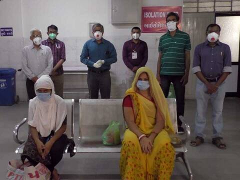 સુરેન્દ્રનગર જિલ્લા માટે રાહતના સમાચાર, માતા-પુત્રીએ કોરોનાને આપી મ્હાત, જાણો વિગત