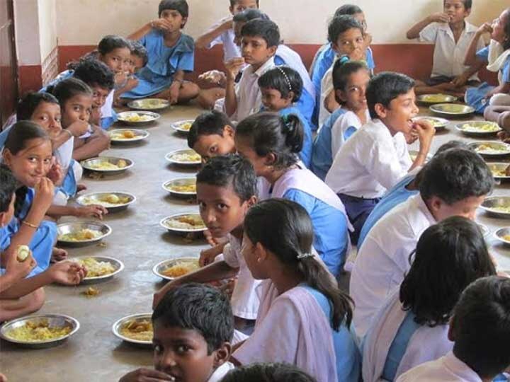 Gujarat govt notification of salary to mid day meal employee  ગુજરાત સરકાર શાળાઓ શરૂ ના થાય ત્યાં સુધી આ કર્મચારીઓને પગાર નહીં ચૂકવે, વિવાદાસ્પદ ઠરાવથી હજારો પરિવારોને અસર