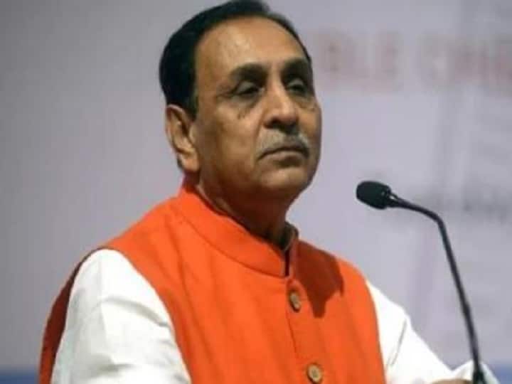 ‘ગુજરાત સાંસ્કૃતિક રીતે પછાત છે’ કહેનારી સેલિબ્રિટીને રૂપાણીનો સણસણતો જવાબ, જાણો શું કહ્યું મુખ્યમંત્રીએ ? Gujrat Cm Vijay Rupani reply to Ramchandra Guha On Twitter ‘ગુજરાત સાંસ્કૃતિક રીતે પછાત છે’ કહેનારી સેલિબ્રિટીને રૂપાણીનો સણસણતો જવાબ, જાણો શું કહ્યું મુખ્યમંત્રીએ ?