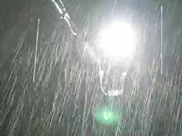 મોડી સાંજે ઉત્તર ગુજરાતમાં ધોધમાર વરસાદ, આ શહેરમાં નોંધાયો 6 ઈંચ જેટલો વરસાદ? જાણો આ રહ્યા લેટેસ્ટ આંકડા Monsoon Update: Heavy Rainfall in North Gujarat at last night મોડી સાંજે ઉત્તર ગુજરાતમાં ધોધમાર વરસાદ, આ શહેરમાં નોંધાયો 6 ઈંચ જેટલો વરસાદ? જાણો આ રહ્યા લેટેસ્ટ આંકડા